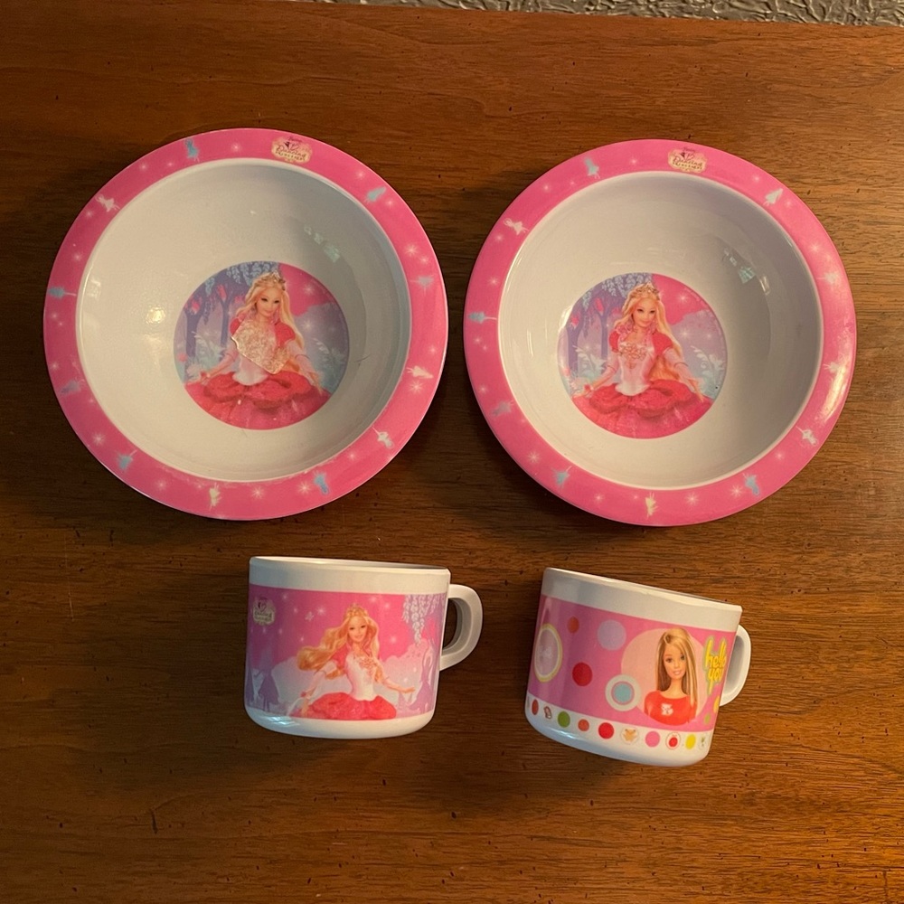Rare Mattel Barbie 2 Bowls & 2 Cups Set 12 Dancing Princesses Hello You